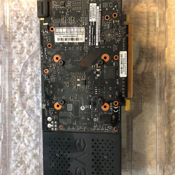 Used EVGA GEFORCE GTX 950 acx 2.0 Video graphics card - Picture 8 of 9